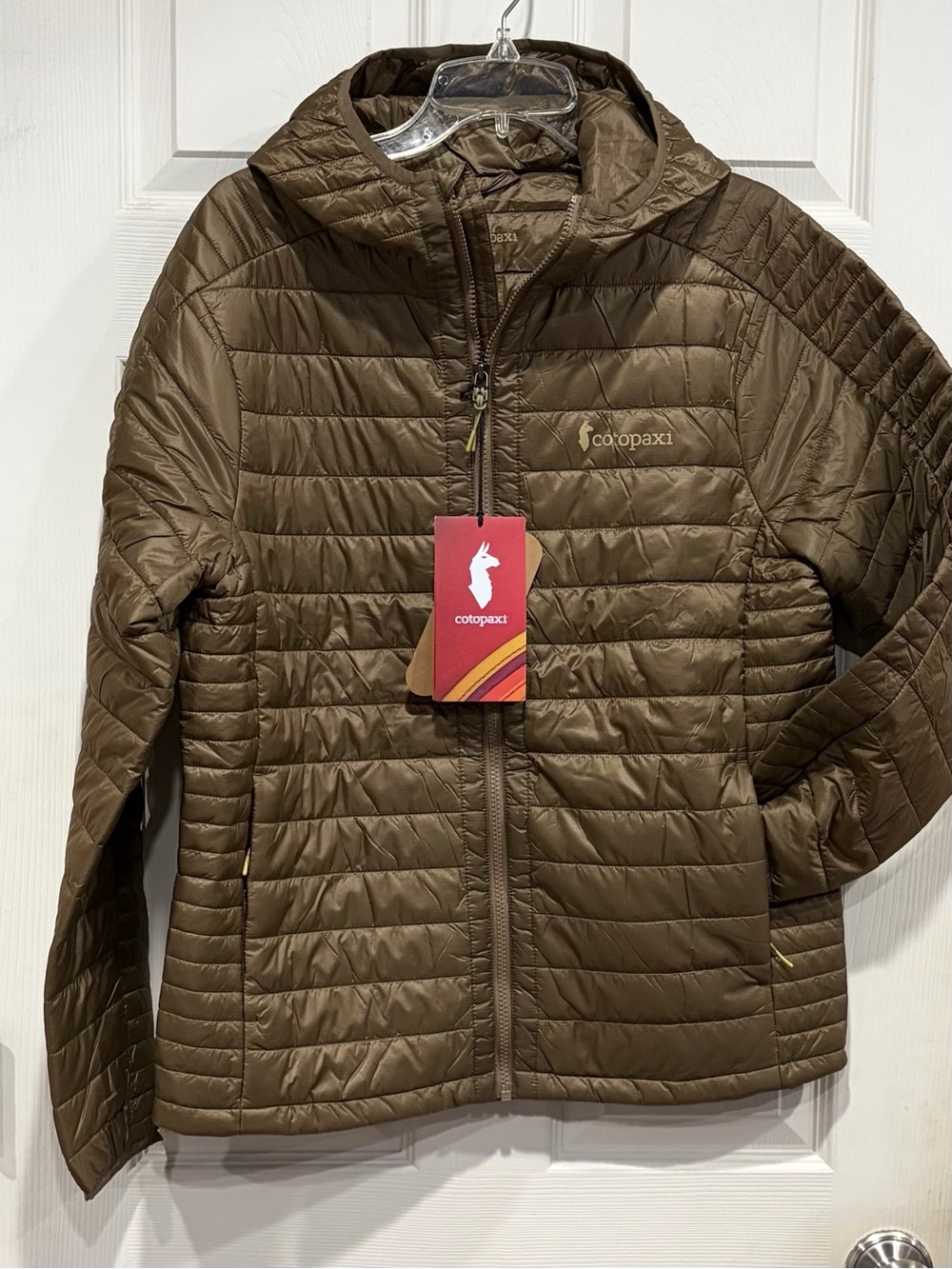 Cotopaxi Men's Large Capa Insulated Hooded Jacket Dun Tan NWT Puffer